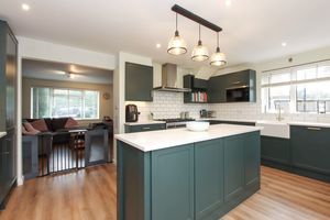 Photo 14- click for photo gallery